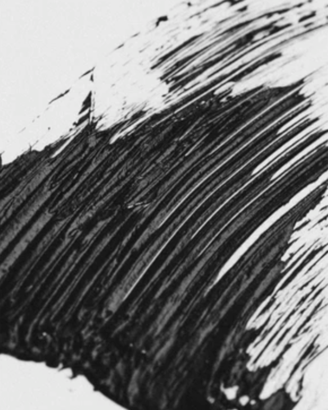 Intense Volumising Mascara – extremes Volumen, unendliche Länge (6 ml)
